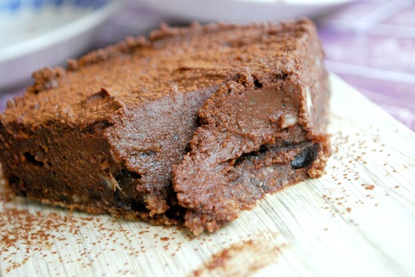 Chocolate Cashew Cake, no bake  //Baka Sockerfritt