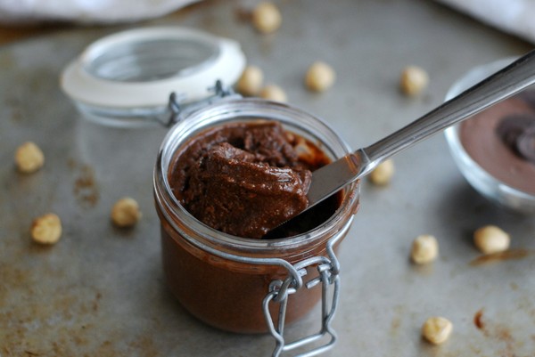 "Nutella" (chokladhasselnötskräm) utan tillsatt socker // Baka Sockerfritt