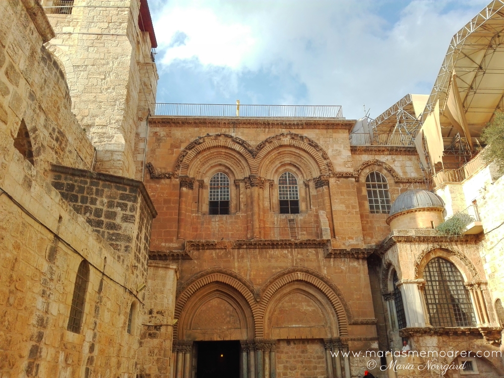 religiös turism i Jerusalem - Den heliga gravens kyrka, där Jesus korsfästes och begravdes