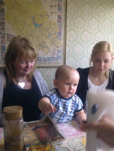 SIster,mother and son<3