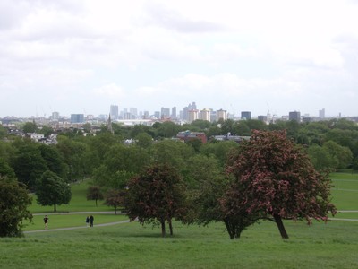 Dagens utsikt över London från Primrose Hill.