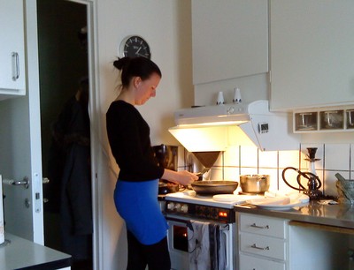 Angelika lagar mat