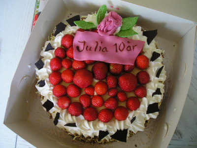 Julias 10-års tårta