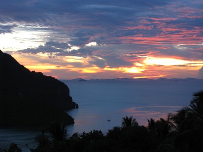 Solnedgang over Phi Phi
