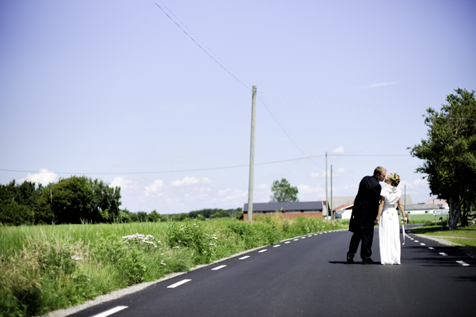 Bröllopsfotografering i Lynga, Halland i juli 2011. Bilderna är fotograferade av Cecilia Möller