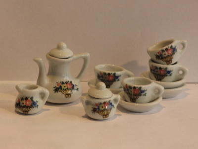 Miniature porcelain service