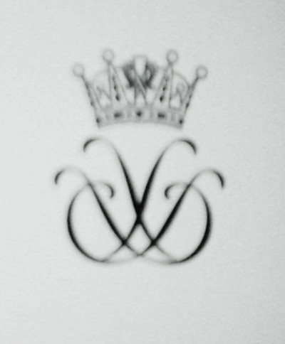 Kronprinsessparets monogram.