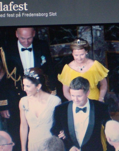 Kronprinsessan Mary, Kronprins Frederik och Drottning Sonja.