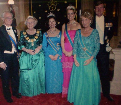 Kung Carl Gustaf, Drottning Beatrix, Drottning Silvia, Kronprinsessan Máxima, Prinsessan Margriet och Kronprins Willem-Alexander.