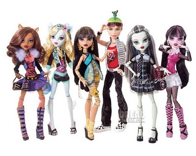 gruppbild Monster High