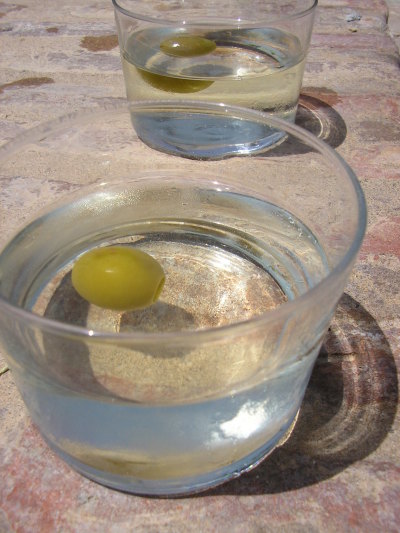 martini med oliv