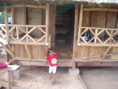 Gästhuset i bambu, native style.