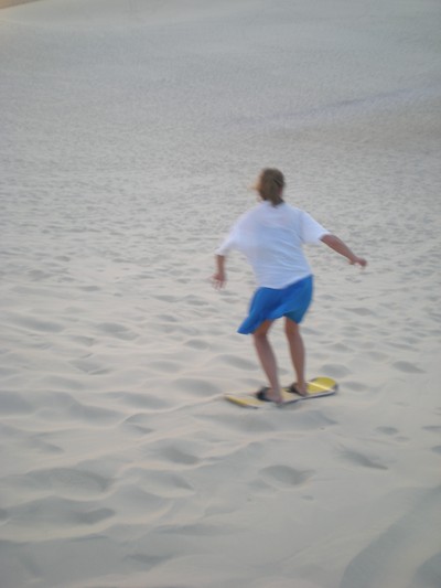 jag åker sandboard