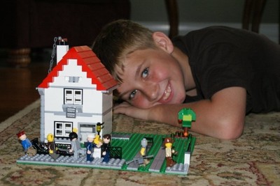 Cole och hans LEGO