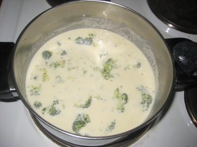 Gjorde hemma gjord brocolli soppa :)