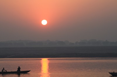 Soluppgang i Varanasi