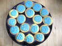 Tindras gula muffins med blå glasyr o silverkulor =)