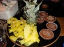 Ananas och kladdiga chokladmuffins.. Mmmm!